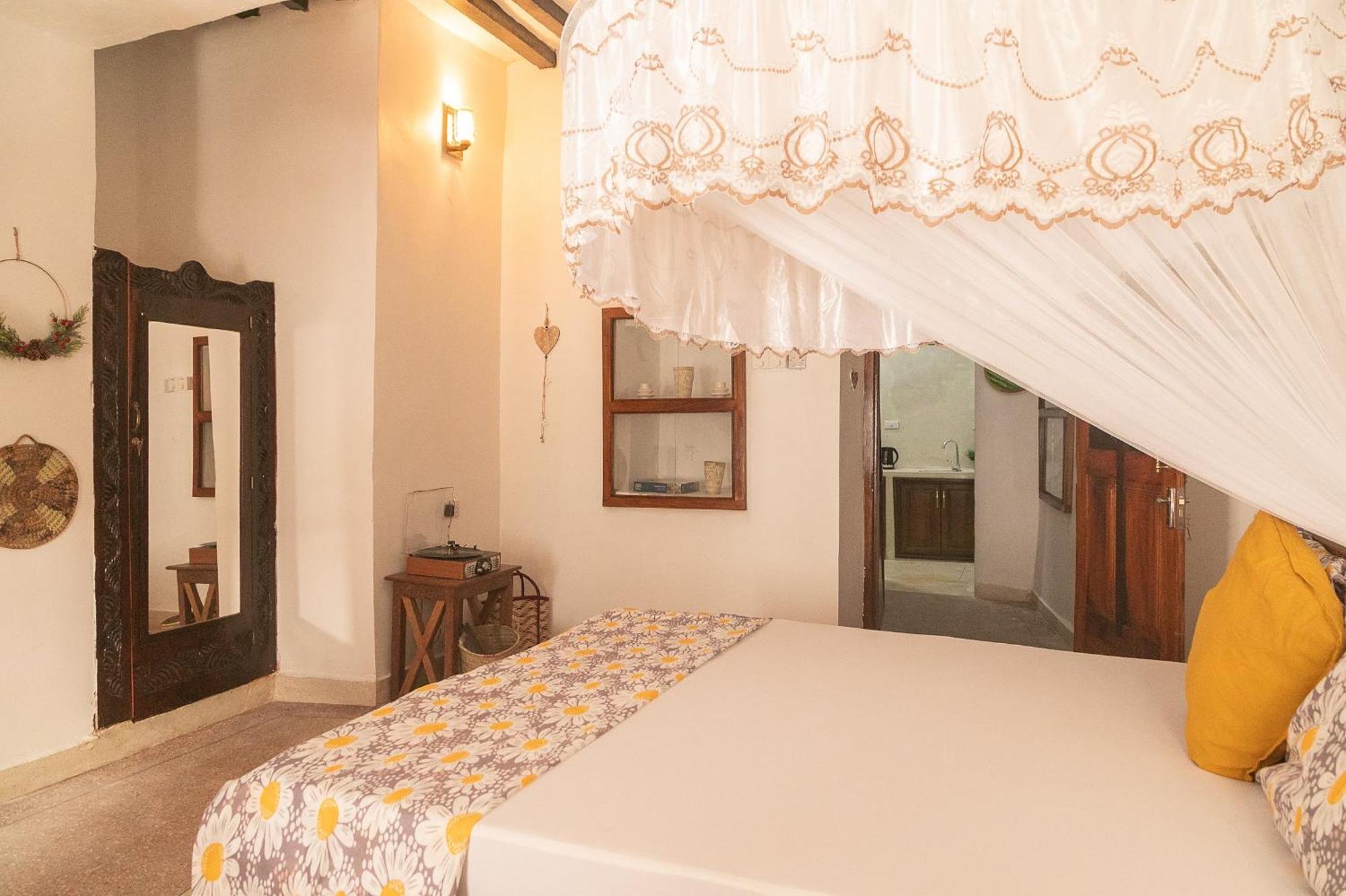 Zanzibar Spice Nest House Hotel Exterior photo