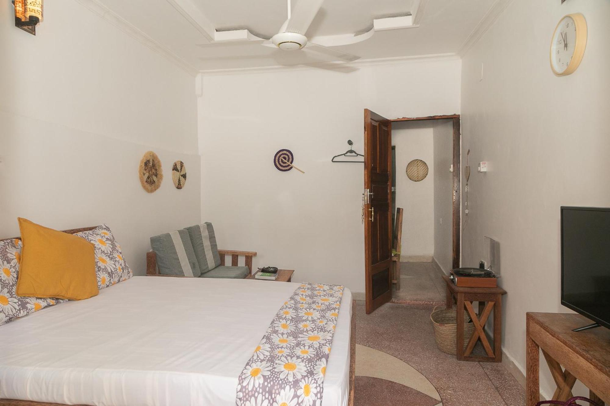 Zanzibar Spice Nest House Hotel Exterior photo